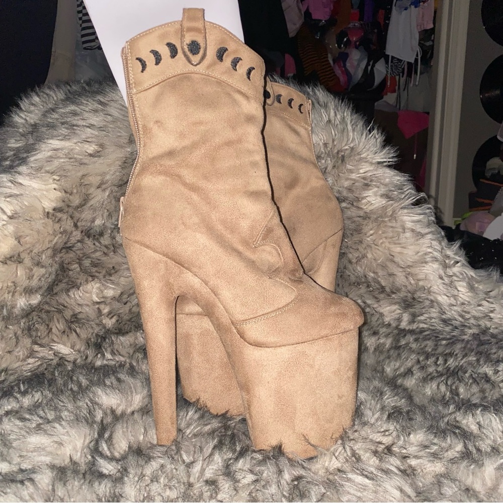 Hella Heels 8-inch Platform Boots 🌙